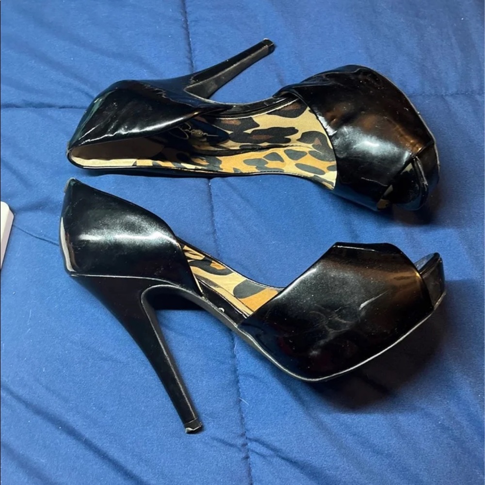 Jessica Simpson heels